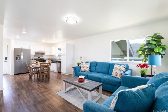 91-1301 Hoomahua Street, Ewa Beach, HI 96706