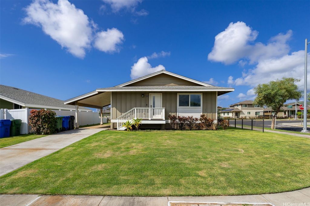 91-1301 Hoomahua Street, Ewa Beach, HI 96706