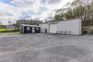 65 Misty Lane, Chester, WV 26034