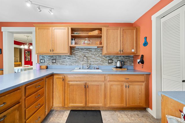 222 South Main Street, Barre City, VT 05641