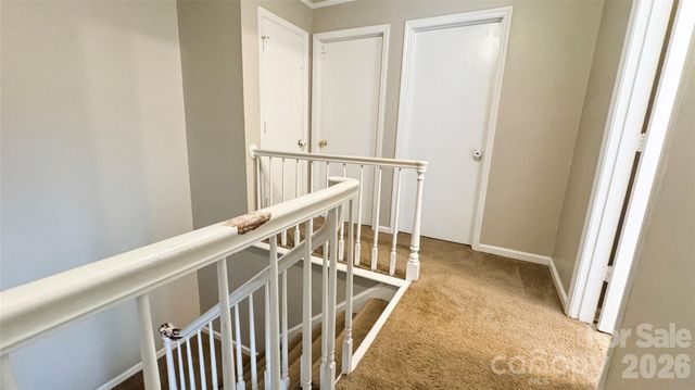 2820 Royal Ridge Lane, Charlotte, NC 28212