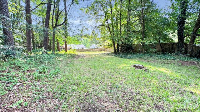 2820 Royal Ridge Lane, Charlotte, NC 28212