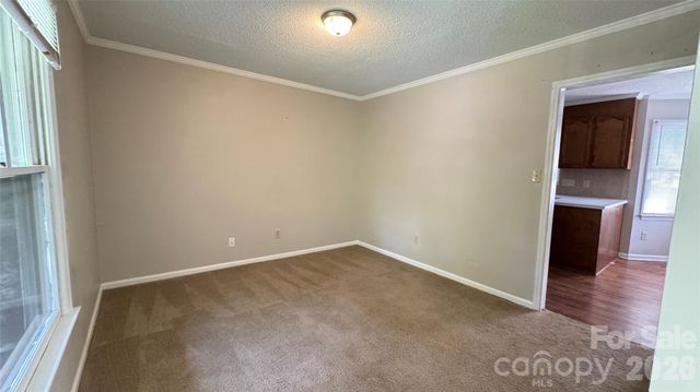2820 Royal Ridge Lane, Charlotte, NC 28212