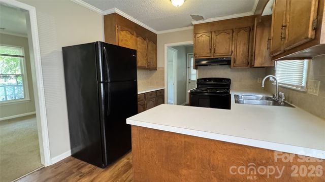2820 Royal Ridge Lane, Charlotte, NC 28212