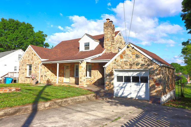 2622 Cedarhurst AVE NW, Roanoke, VA 24012