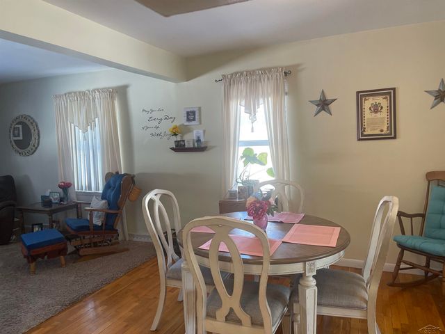 2352 Richard Avenue, Saginaw, MI 48603