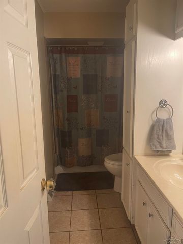 2352 Richard Avenue, Saginaw, MI 48603