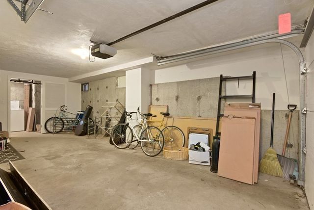 214 Parker Hill Ave 214, Boston, MA 02120