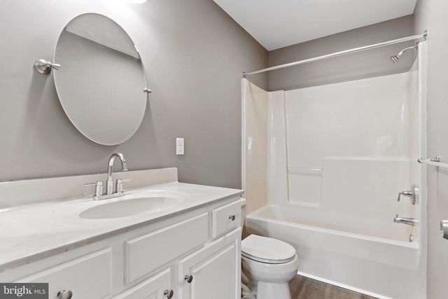12 NOTTINGHAM DRIVE, Mechanicsburg, PA 17050