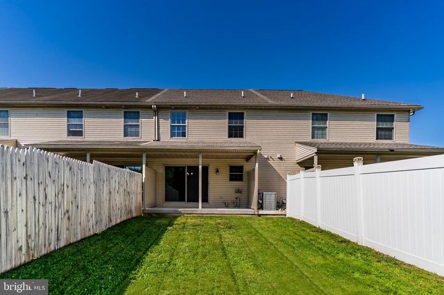 12 NOTTINGHAM DRIVE, Mechanicsburg, PA 17050