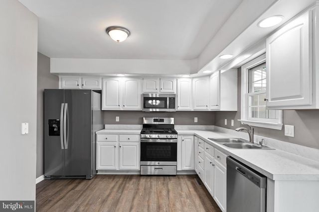 12 NOTTINGHAM DRIVE, Mechanicsburg, PA 17050