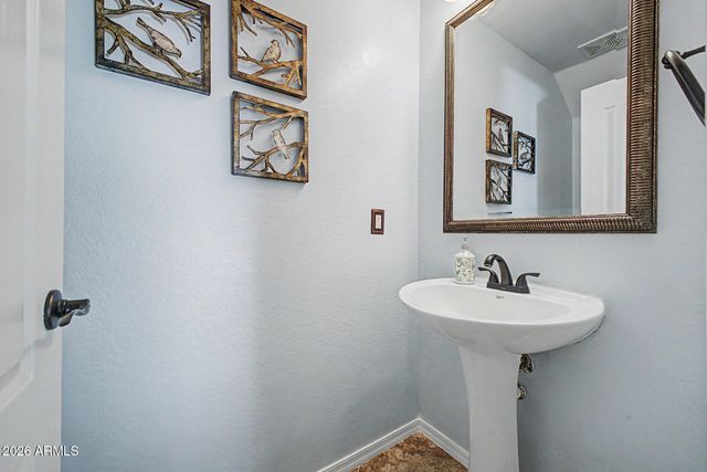 4109 E Peach Tree Drive, Chandler, AZ 85249