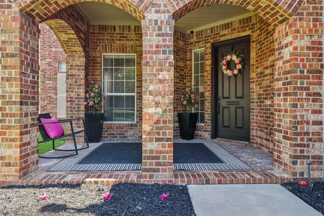 4105 Justin Drive, Fort Worth, TX 76244