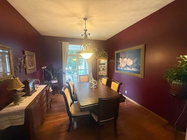 1109 Glen Oaks Drive, Nixa, MO 65714