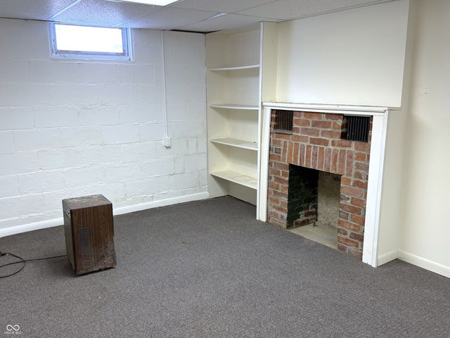 1417 W Market Street, Crawfordsville, IN 47933