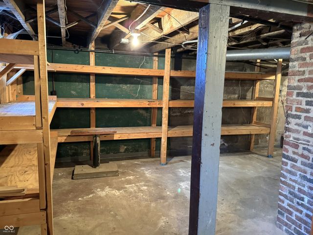 1417 W Market Street, Crawfordsville, IN 47933