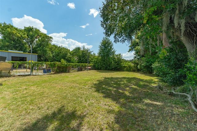1336 N COMBEE ROAD, Lakeland, FL 33801