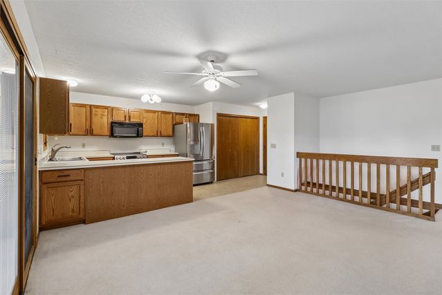 6718 SE 2nd Court, Des Moines, IA 50315