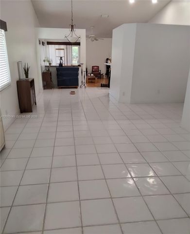 519 Talavera Rd, Weston, FL 33326