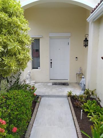 519 Talavera Rd, Weston, FL 33326
