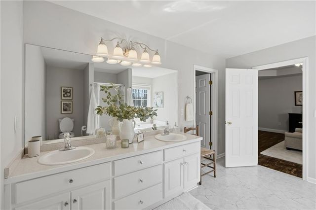 216 Forest Cove Court, Dawsonville, GA 30534