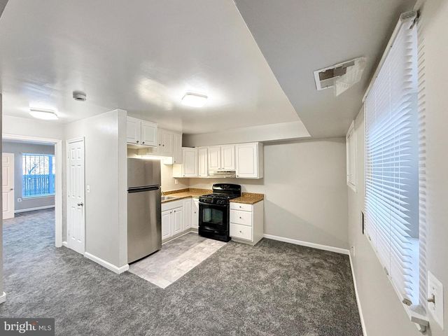 964 MOUNT OLIVET RD NE, Washington, DC 20002