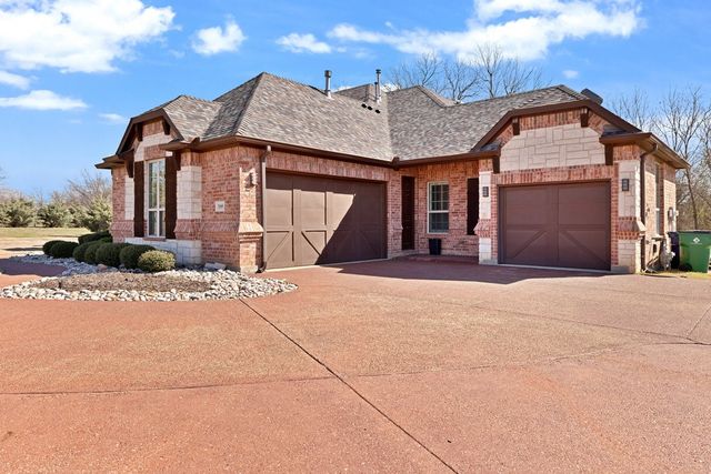 2885 Forest Hills Drive, Cross Roads, TX 76227