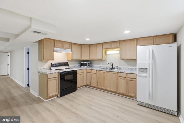 6330 FREEDOM AVE, Sykesville, MD 21784