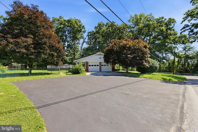 6330 FREEDOM AVE, Sykesville, MD 21784