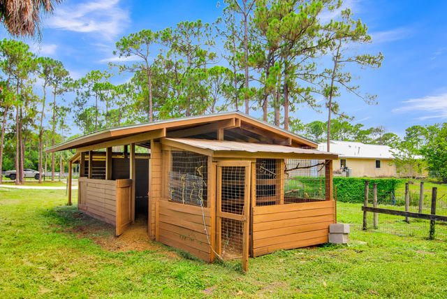 14817 97TH Road N, The Acreage, FL 33412