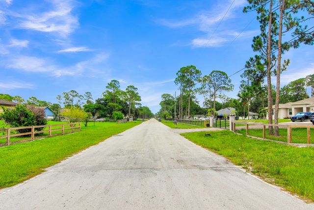 14817 97TH Road N, The Acreage, FL 33412
