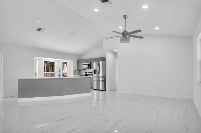 14817 97TH Road N, The Acreage, FL 33412