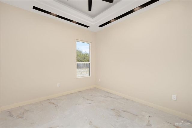 2809 E Zarzamora Avenue, Hidalgo, TX 78557