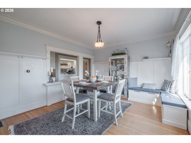 13060 Sw ELK ROCK Rd, Lake Oswego, OR 97034