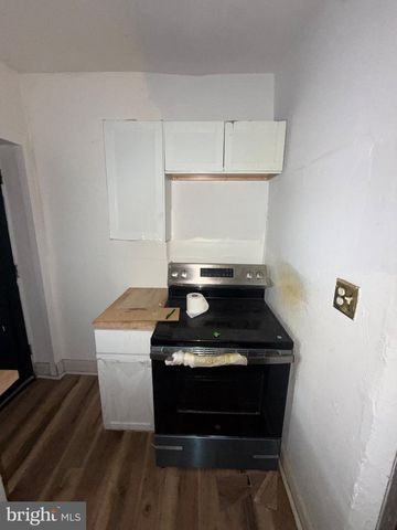 6429 GLENMORE AVE, Philadelphia, PA 19142