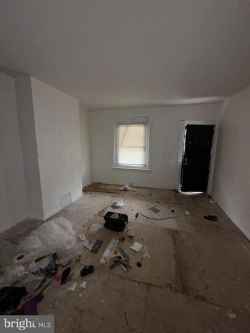 6429 GLENMORE AVE, Philadelphia, PA 19142