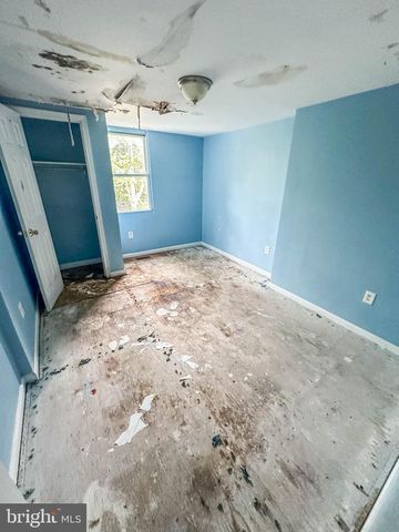 721 APPLETON ST, Baltimore, MD 21217