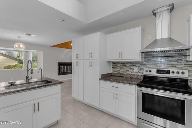 2422 E Kael Circle, Mesa, AZ 85213