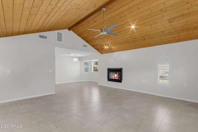 2422 E Kael Circle, Mesa, AZ 85213