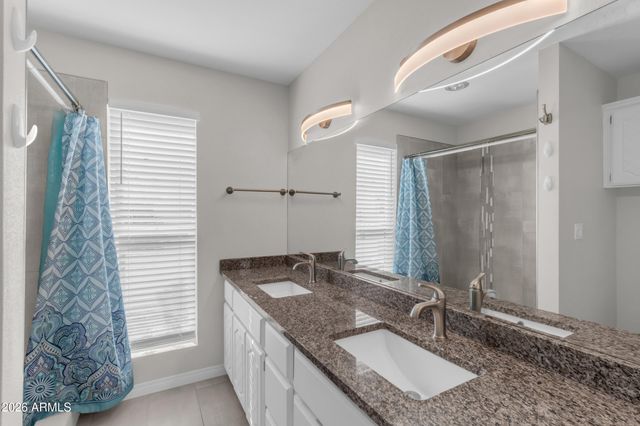2422 E Kael Circle, Mesa, AZ 85213