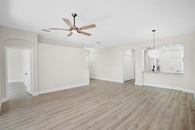 3665 NW Deer Oak Drive, Jensen Beach, FL 34957