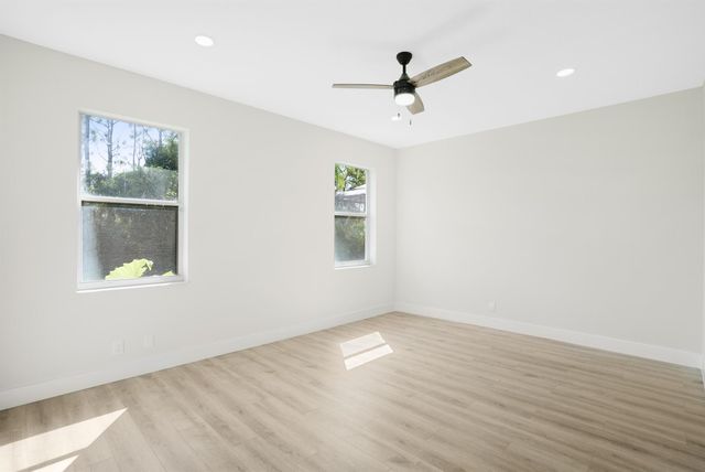 3665 NW Deer Oak Drive, Jensen Beach, FL 34957