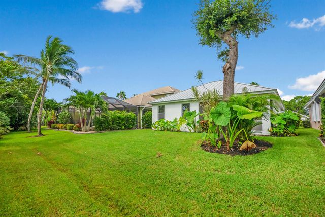 3665 NW Deer Oak Drive, Jensen Beach, FL 34957