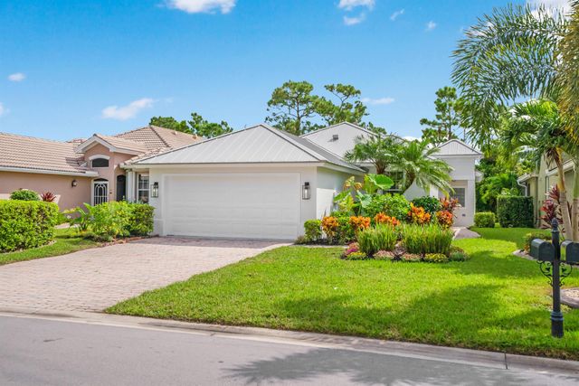 3665 NW Deer Oak Drive, Jensen Beach, FL 34957