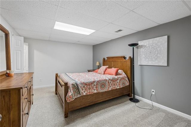 13875 W 67th Street, Shawnee, KS 66216