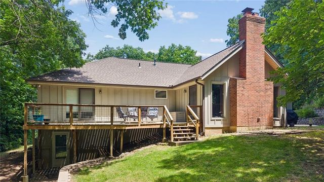 13875 W 67th Street, Shawnee, KS 66216
