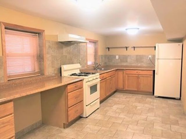 4421 N Kimball Avenue G, Chicago, IL 60618