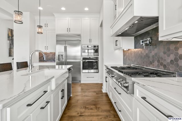 12350 Edward Street, Papillion, NE 68046