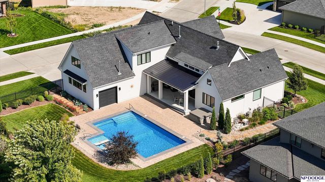 12350 Edward Street, Papillion, NE 68046