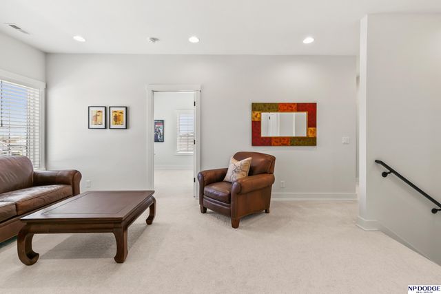 12350 Edward Street, Papillion, NE 68046